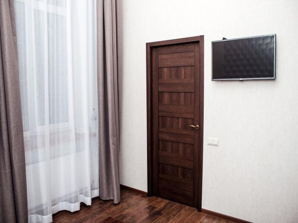 Apartment In The City Center In The House With Atlantes أوديسا المظهر الخارجي الصورة