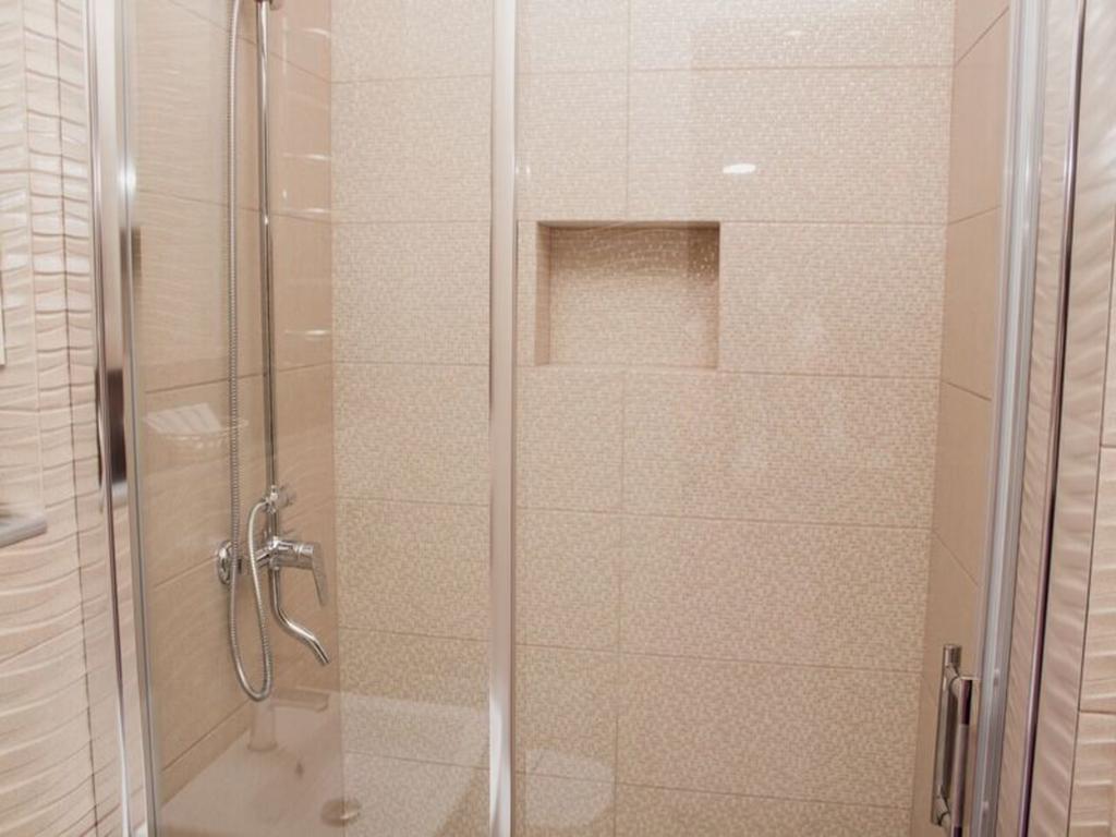 Apartment In The City Center In The House With Atlantes أوديسا المظهر الخارجي الصورة